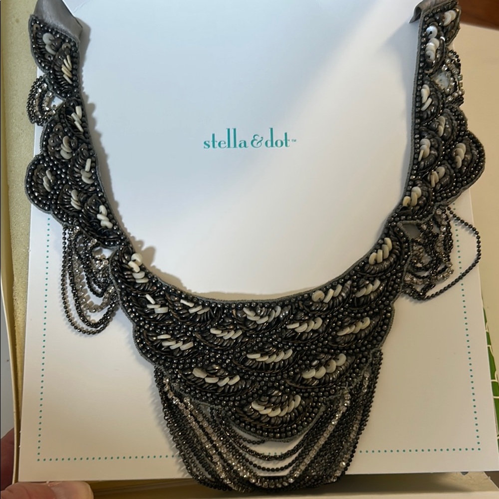 Stella & Dot Marrakesh bib necklace